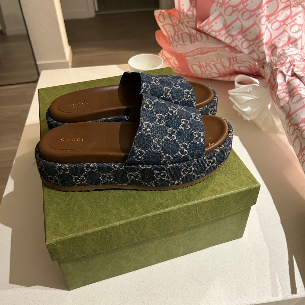 Gucci Denim GG Monogram Platform Slides in Blue - Picture 2 of 4